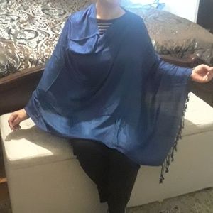 Blue wrap scarf